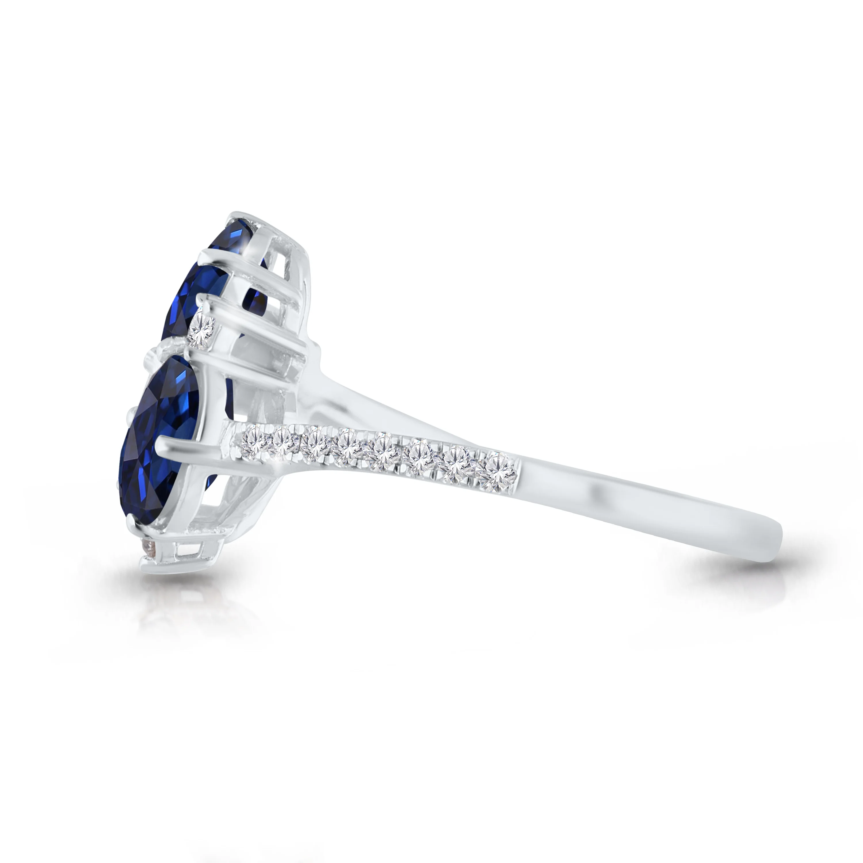 Oval Cluster Sapphire and Diamond Ring - Image 4