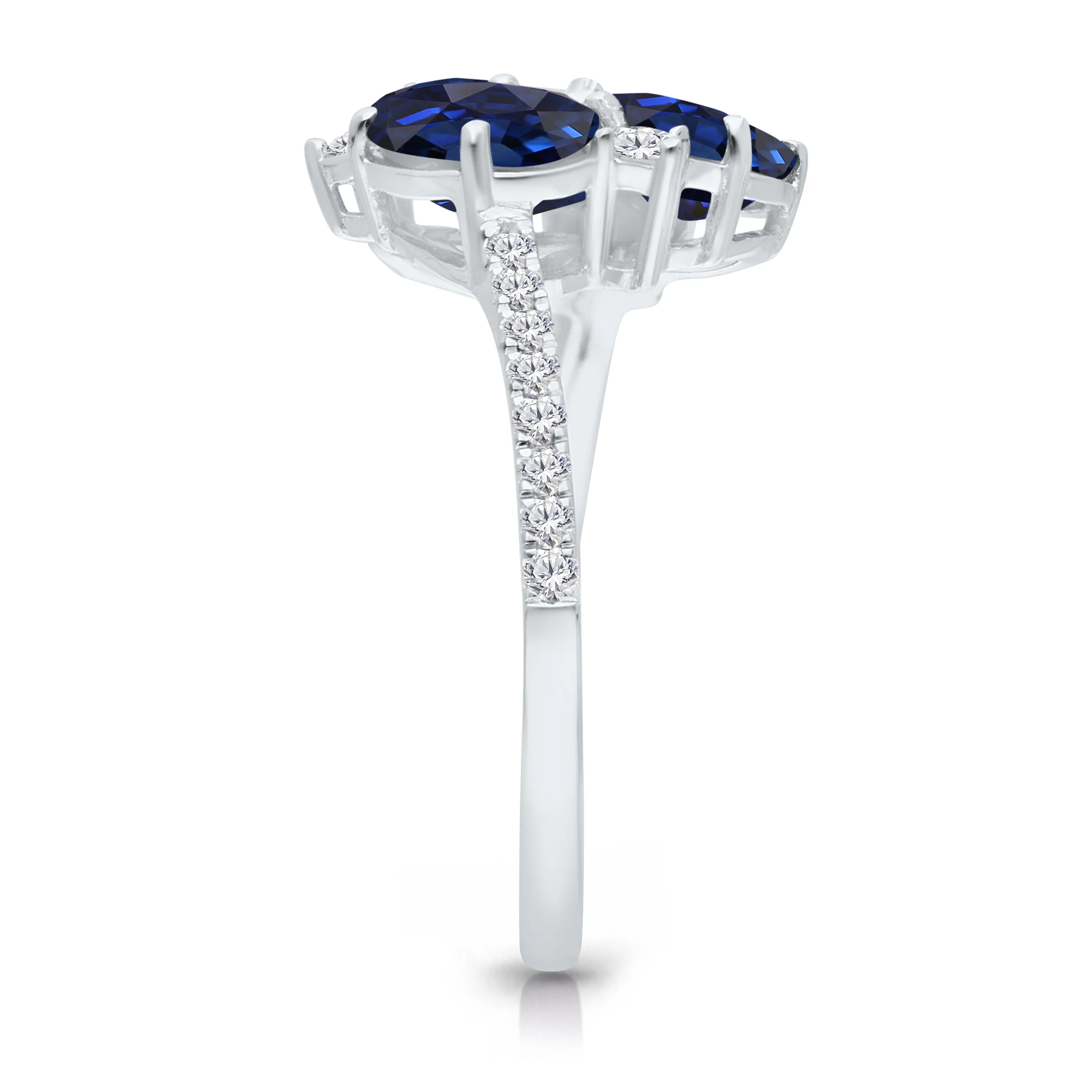 Oval Cluster Sapphire and Diamond Ring - Image 5
